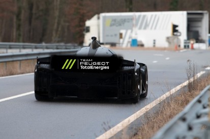 Jetzt doch mit Flügel? Peugeot 9X8-Hypercar zeigt neues Heck
