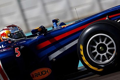 Vettel, şimdilik Red Bull'da mutlu
