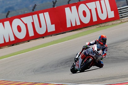 Team Van der Mark zoekend naar juiste afstelling op Imola