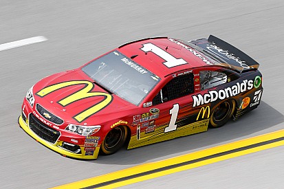 McMurray marca el mejor tiempo en el inicio en Talladega