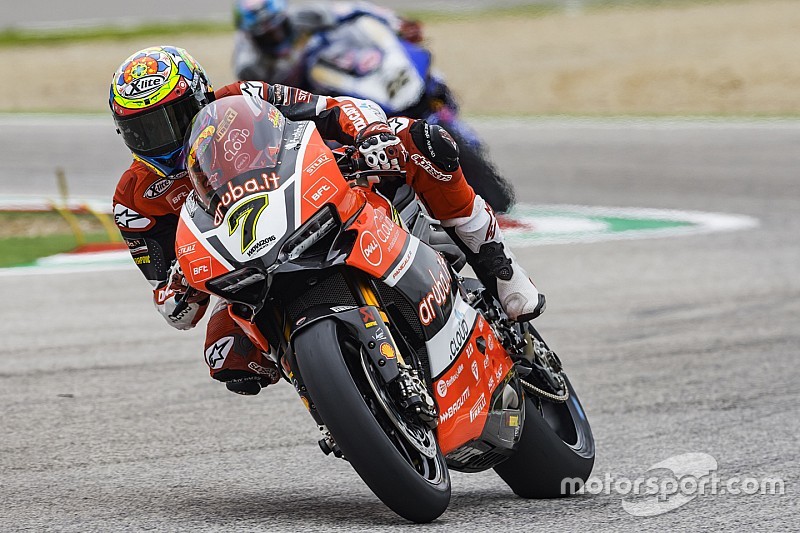 WSBK Imola: Flinke crash Guintoli, Honda-rijders missen snelheid