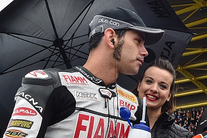 Torres: "In SBK spingiamo in una sola direzione. In MotoGP non lo fanno"