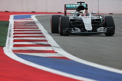 Comment Mercedes a évité une pénalité moteur pour Hamilton