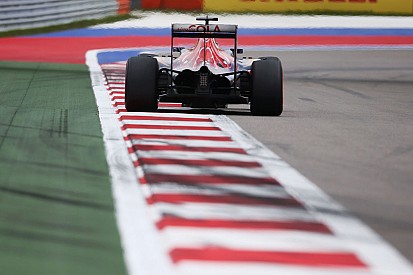 Verstappen uitvaller in Grand Prix van Rusland
