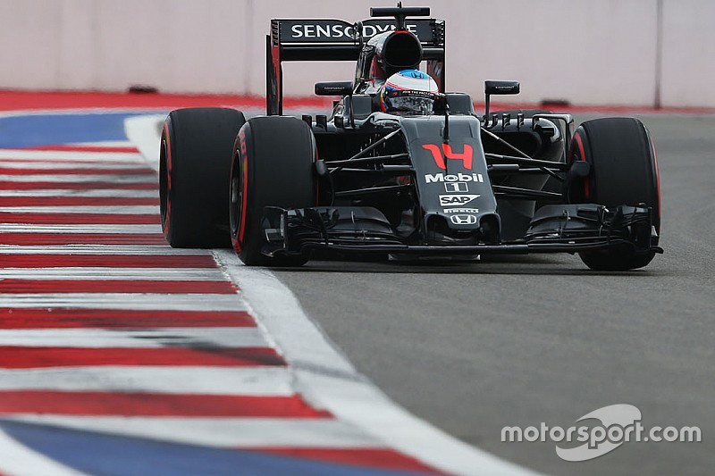 Alonso ouvre son compteur et récompense McLaren