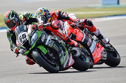 Kawasaki propone il rinnovo a Sykes, ma lui tratta con Ducati