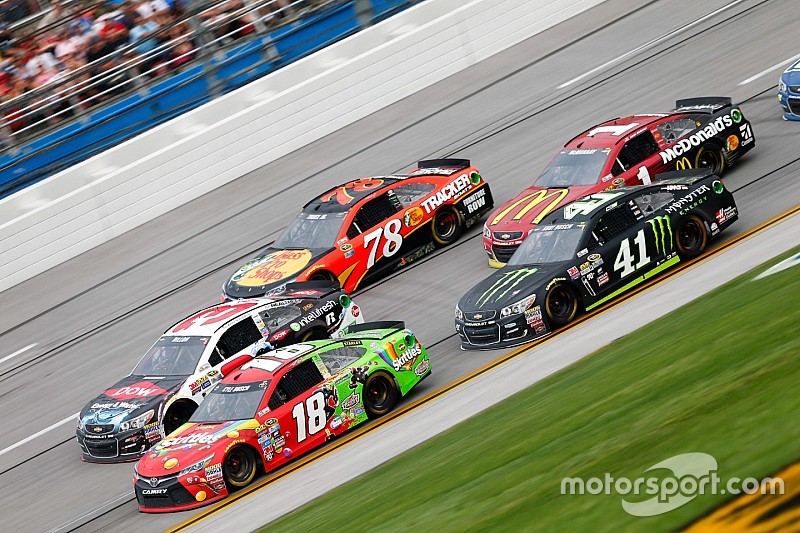 NASCAR kondigt 2017-kalenders aan