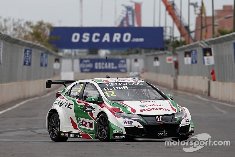 A Marrakech è show Honda con Rob Huff in pole position