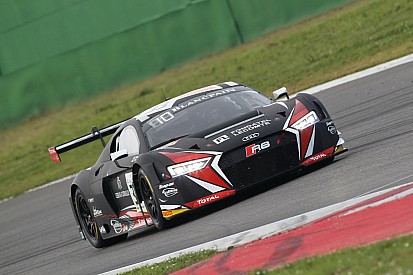 Mies e Ide vencem em Brands Hatch; brasileiros abandonam