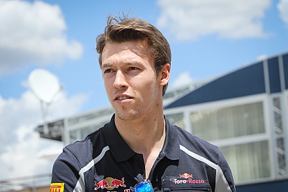 Kvyat: “Heb nog geen echte uitleg gekregen van Red Bull”