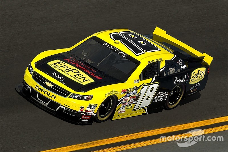 Pier-Luc Ouellette à la course d’ouverture de la série NASCAR Pinty's