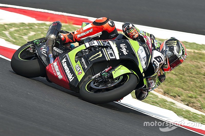 Sepang WSBK: Sykes dominant bir şekilde pole pozisyonunu kazanırken, Lowes Rea'yı geride bıraktı