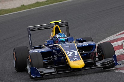 Jake Hughes firma la prima pole stagionale a Barcellona