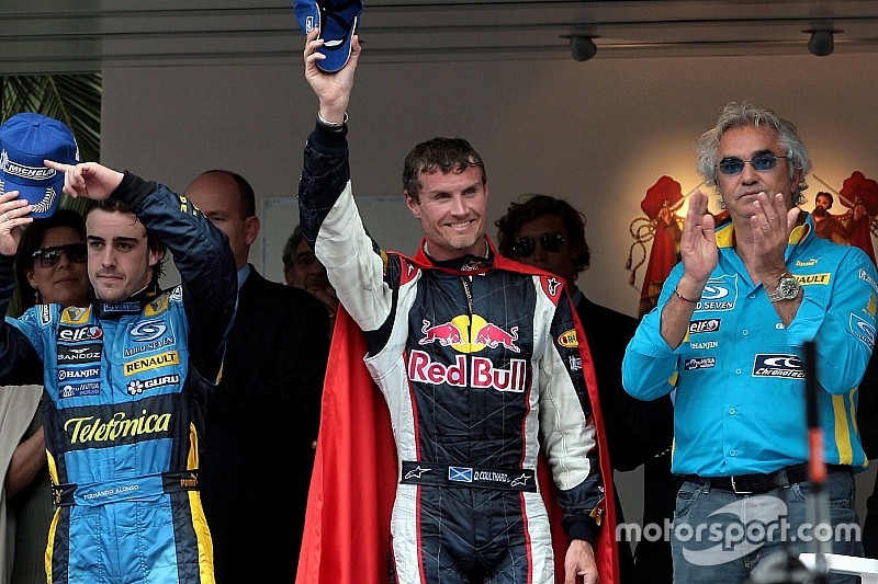 Monaco 2006 - Premier podium de Red Bull, Horner dans la piscine !