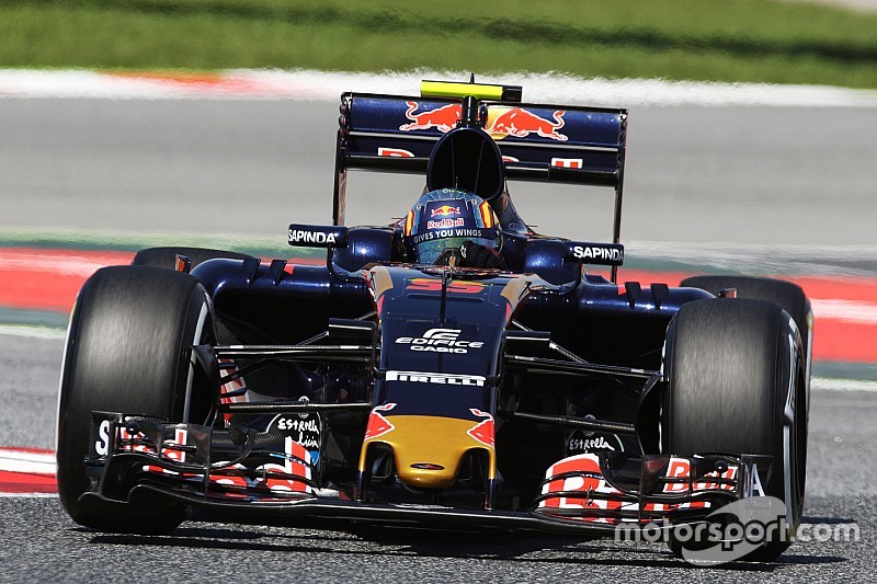Carlos Sainz Jr, Scuderia Toro Rosso STR11