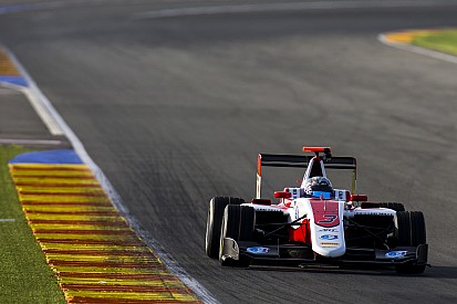 Alexander Albon comanda dall'inizio alla fine in Gara 2