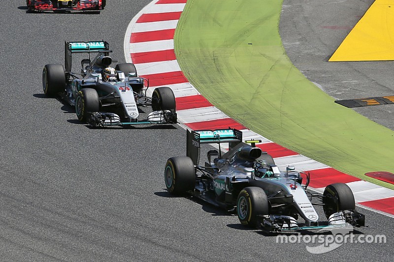 Accrochage Hamilton/Rosberg - L'explication des commissaires