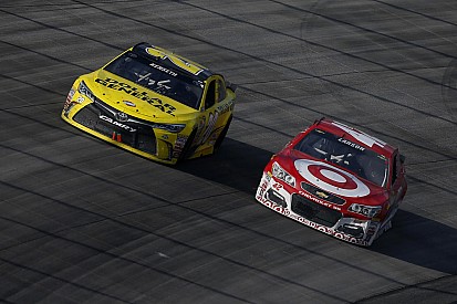 NASCAR Dover: Matt Kenseth bändigt Kyle Larson und die "Monster Mile"
