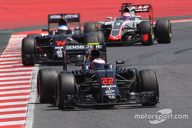 Honda houdt motorupdates voor McLaren achter de hand