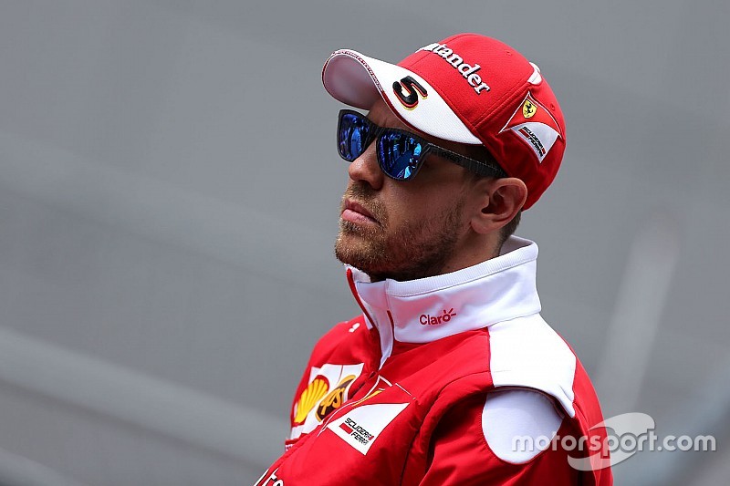 Vettel şampiyonluğun kaçtığına inanmıyor