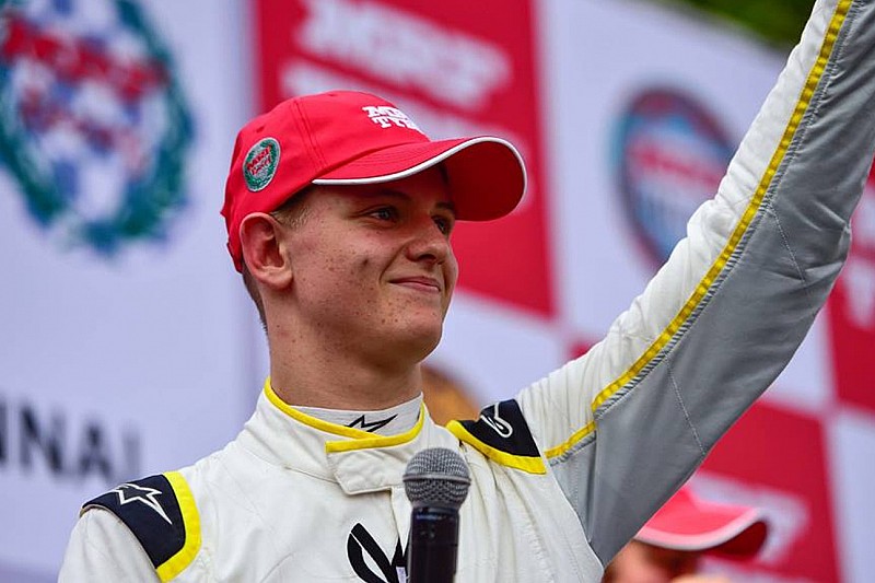 Beckmann - Mick Schumacher est "au niveau de son père"