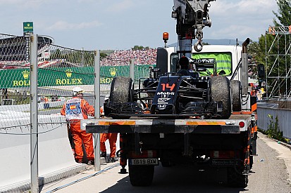 Alonso pode ter cometido erro em abandono na Espanha