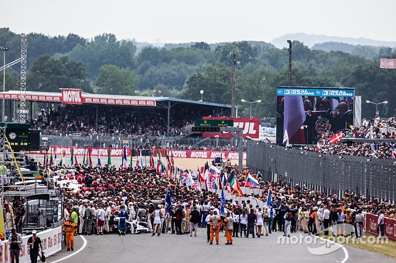 Actividad al inicio en la parrilla