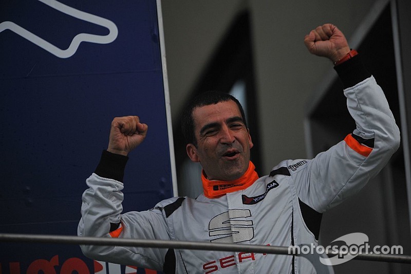 Il vincitore di Gara 2 Jordi Gené Guerrero, Seat Motorsport Italia