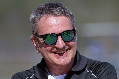 2016 Louis Schwitzer award handed out at IMS