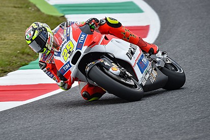 Mugello, Libere 3: Iannone si conferma al top, Dovi fuori dalla Q2
