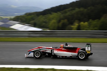 Стролл выиграл третью гонку на Red Bull Ринге