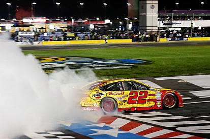 Joey Logano remporte la All-Star Race