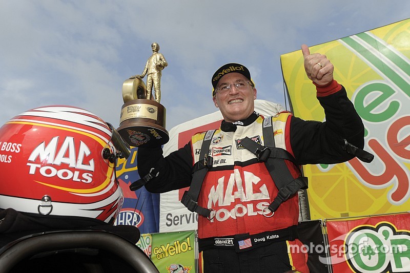 Kalitta scores third straight Top Fuel victory