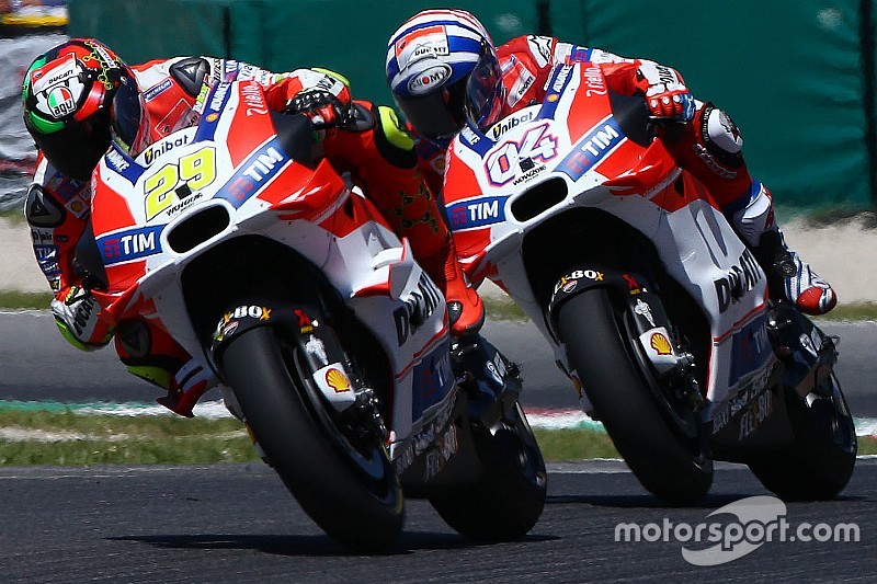 Iannone ziet progressie in Italië, opgepompte arm bij Dovizioso