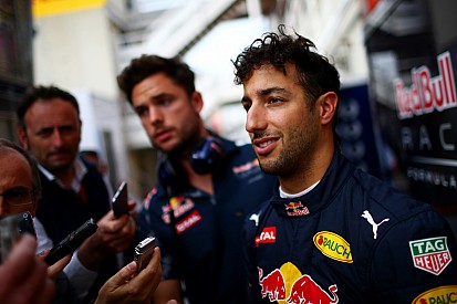 Ricciardo esperaba tener prioridad para el nuevo motor Renault