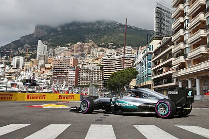 Monaco, Libere 1: Mercedes in fuga, ma Vettel insegue