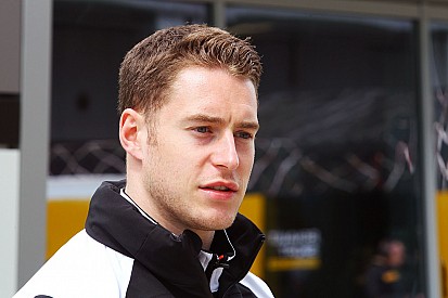 Ron Dennis prévient ses rivaux : "Vandoorne n'est pas à vendre"