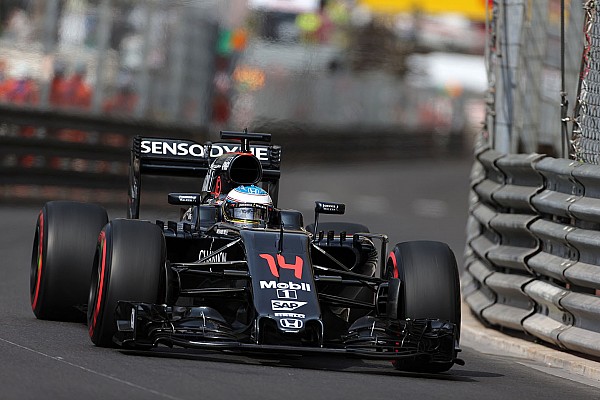 Alonso: “La prioridad es el sábado, luego es imposible adelantar”