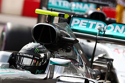 Rosberg: "Red Bull puede conseguir la pole"