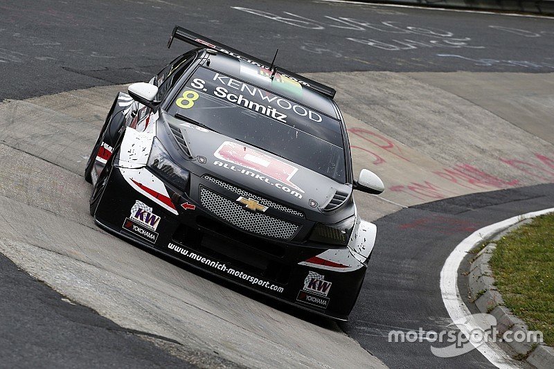 Sabine Schmitz: "Il WTCC è troppo divertente!"