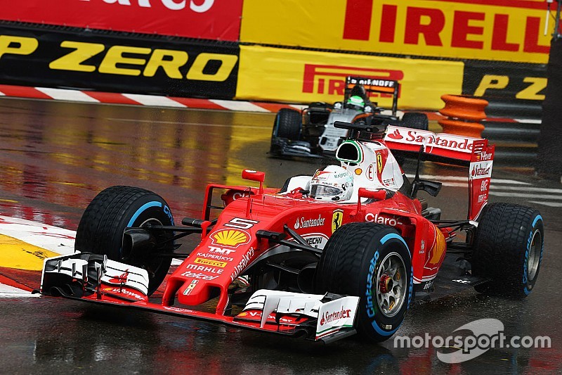 Vettel: "Hadden het podium moeten halen"