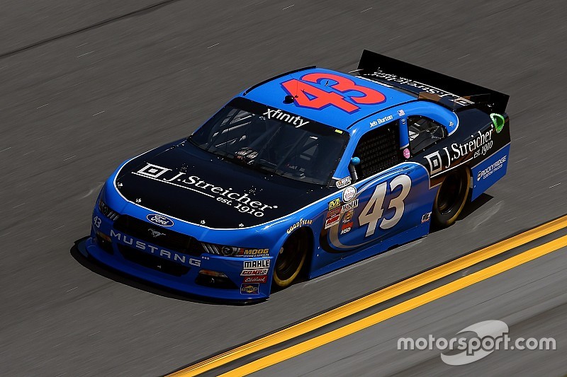 Richard Petty Motorsports suspende operaciones en Xfinity Series