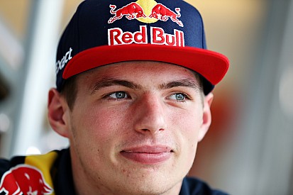 Max Verstappen krijgt eervolle vermelding op autosportmonument Zandvoort