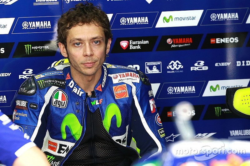 Rossi: “Llevamos seis años hablando de esa curva”