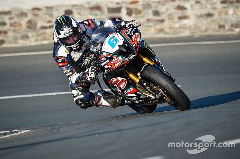 TT 2016, Supersport: Michael Dunlop squalificato!