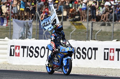 Navarro tient sa première victoire
