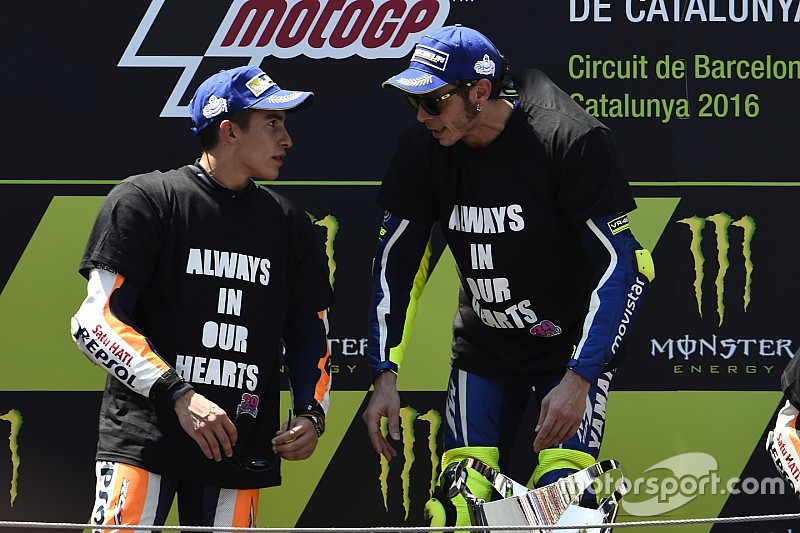 Valentino Rossi, Yamaha Factory Racing, Marc Márquez, Repsol Honda Team, talking