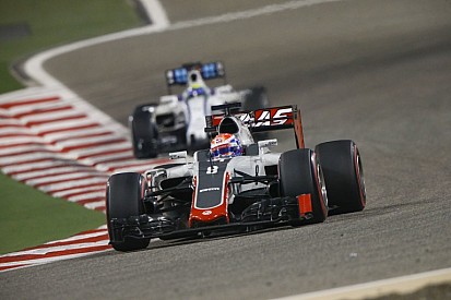 A Haas Kínában mindkét autójával pontot szerezne: reszkess Williams!