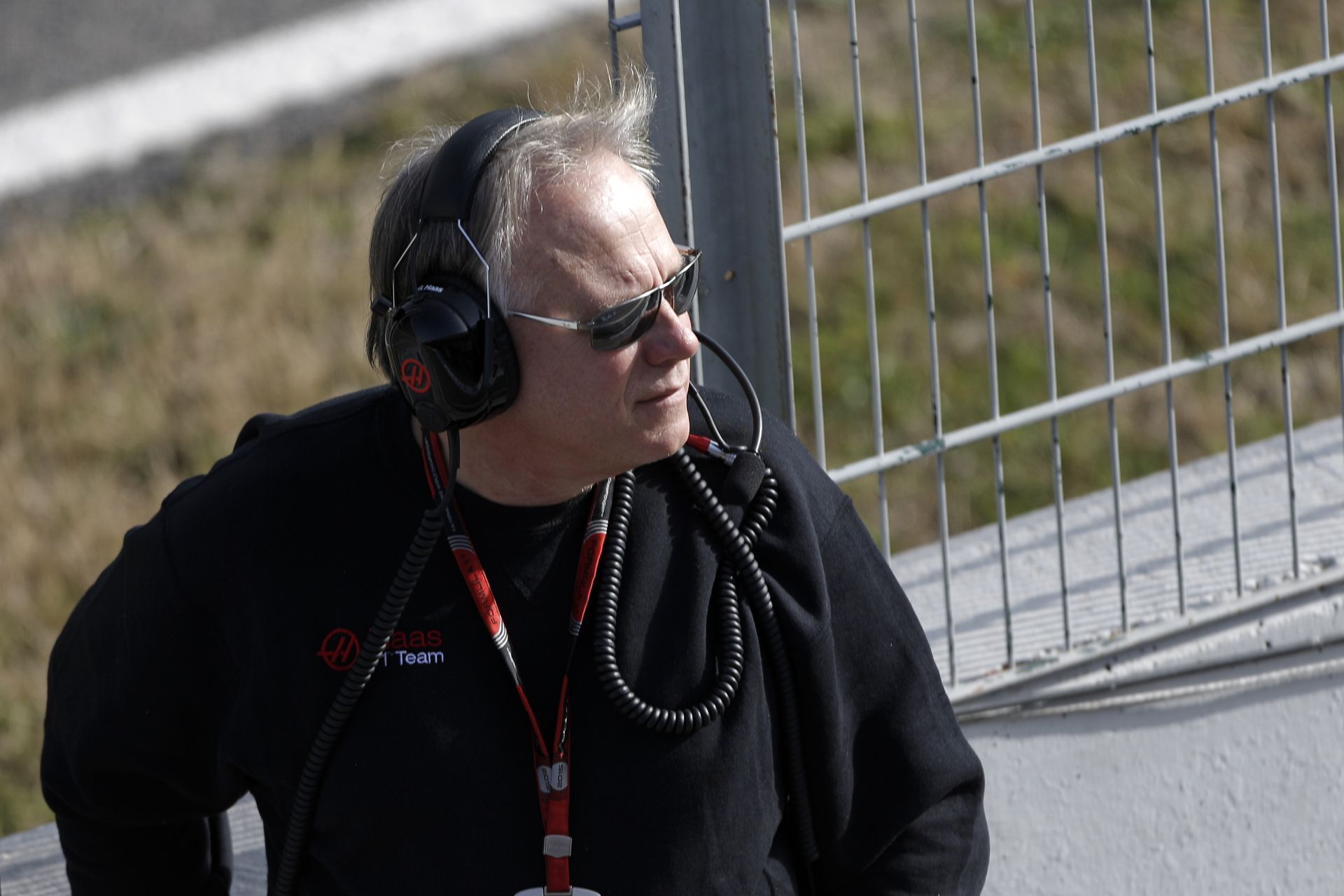 A Haas nem szól bele az F1 ügymenetébe, egyelőre csak megfigyelnek az újfiúk