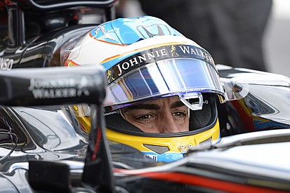 Alonso: „Egyre jobb a McLaren, de itt Mexikóban kapásból 7 tized a hátrányunk az egyenesben”